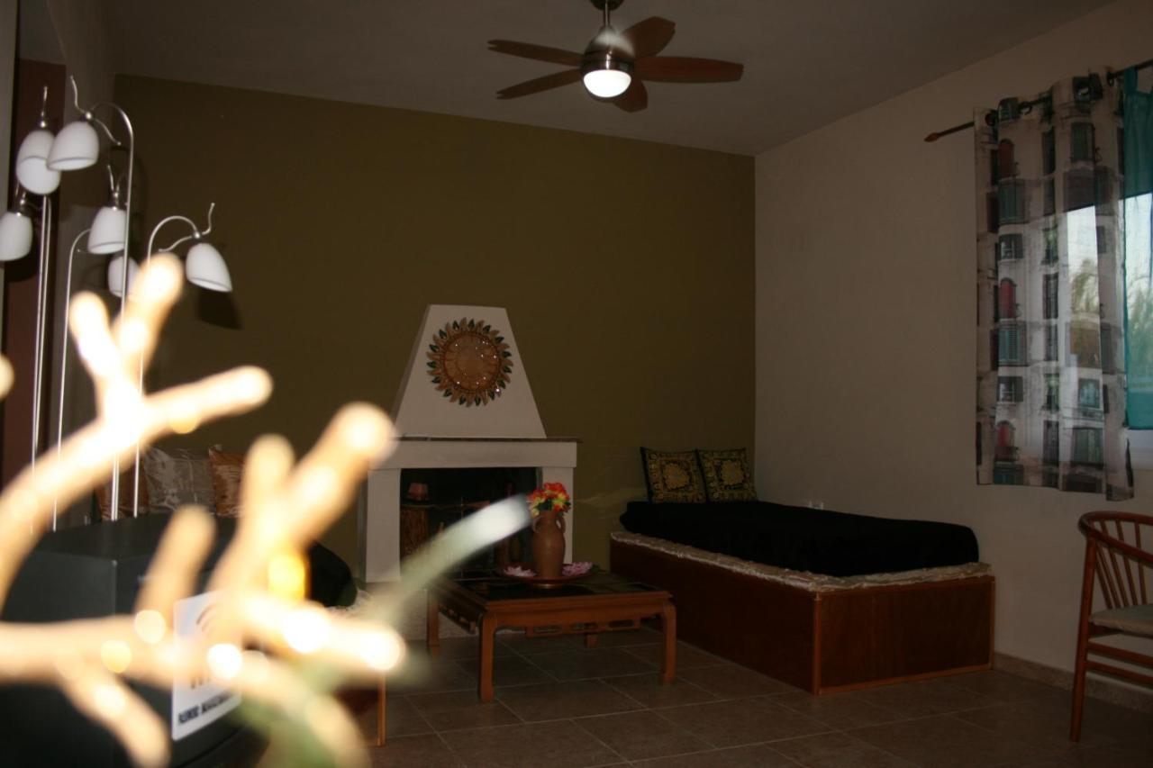 Kiki Stegna Apartment Архангелос Екстериор снимка
